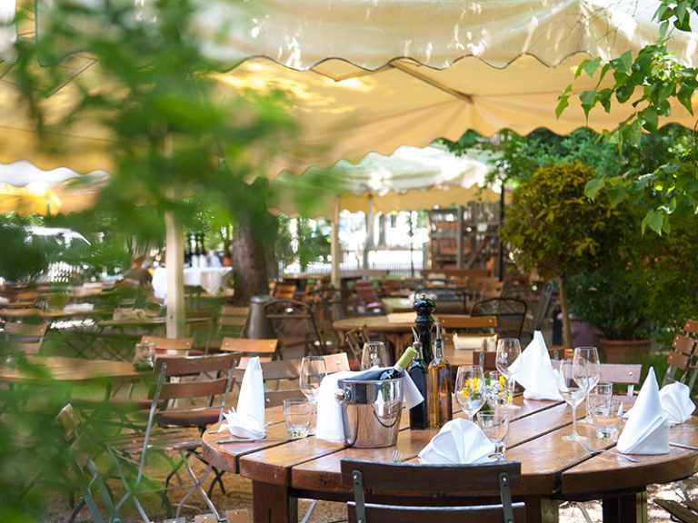 Speisemeisterei — Gartenterrasse