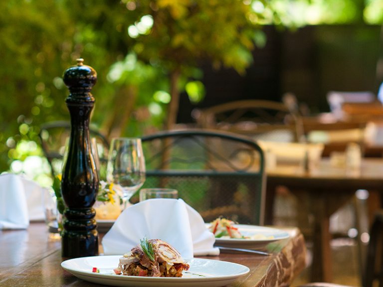 Speisemeisterei — Gartenterrasse